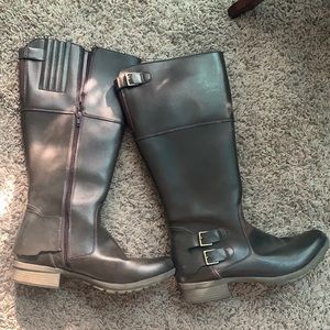 Clarks gently used rider boots
